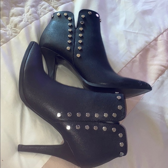 Boots - Picture 2 of 2